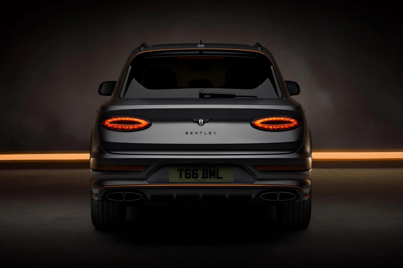 H Bentley Bentayga S απέκτησε Black Edition